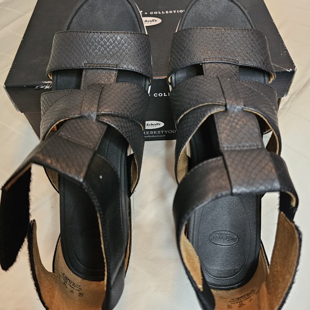 Dr Scholl's Essential Collection wedge Wide strappy Sandals 9.0